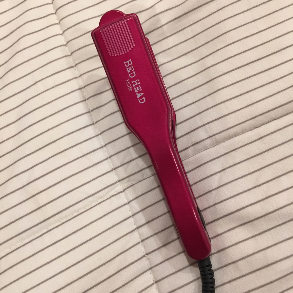 Travel Sized (mini) Hair Straightener - hot pink